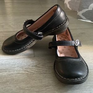 Black Mary Jane’s with velcro straps by SO. SZ 1  (revised)